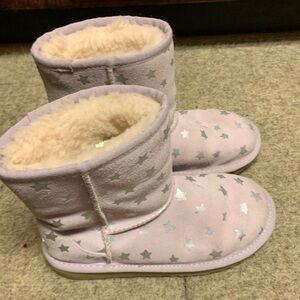 Toddler Girl Star Ugg Boots sz 1